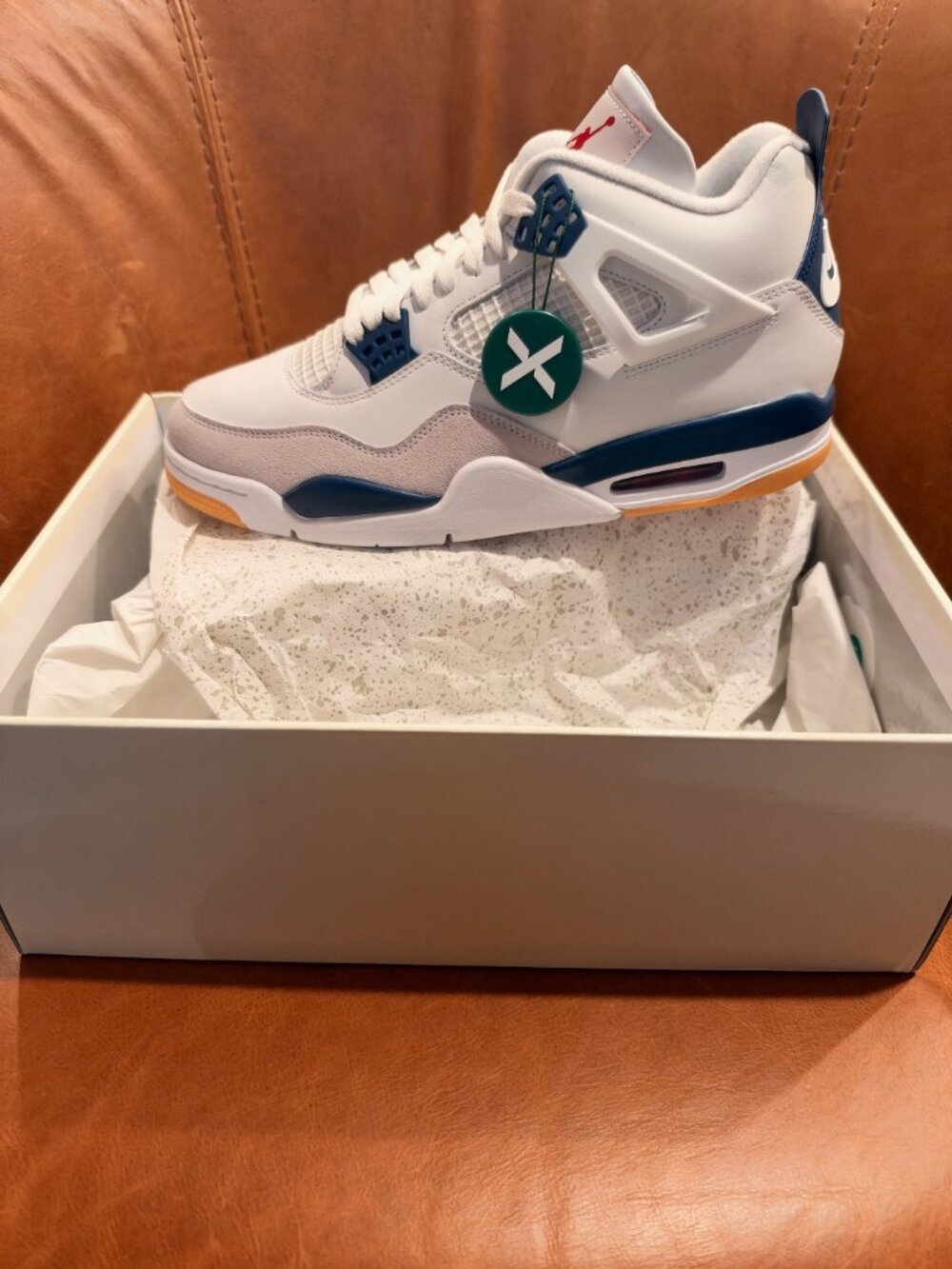 Nike SB x Air Jordan 4 Retro SP “Navy” in Summit White / Navy. Men’s size 11 - Picture 2 of 6
